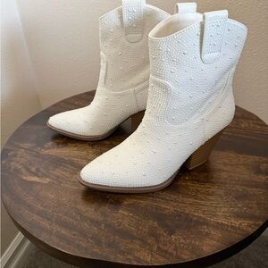SHEIN White Beaded Western Ankle Boots